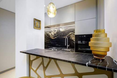 4 - Etagenwohnung mit 231,00 m&sup2; in Düsseldorf zum Kaufen