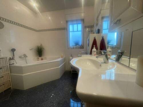 Wannen-/Duschbad_EG - 