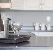 Viel Platz für Wohnen + Büro - 975.000,00&nbsp;EUR Kaufpreis, ca.&nbsp; 300,00&nbsp;m&sup2;&nbsp;Wohnfl&auml;che in Wiesbaden (PLZ: 65205) Erbenheim