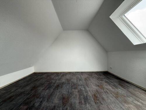 Zimmer 3 - DG - 