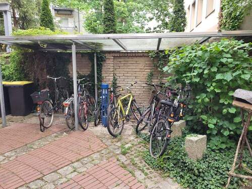 Fahrradabstellplatz - 
