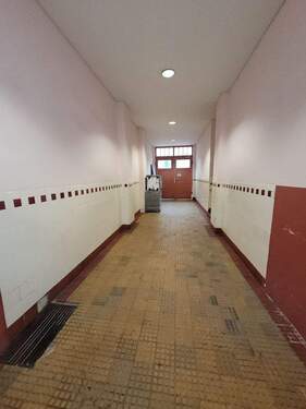 Eingangsbereich - Etagenwohnung mit 71,50 m² in Nürnberg zur Miete