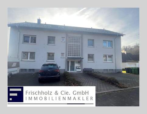 Titelbild - Frisch sanierte 1,5-Zimmer-Dachgeschoss-Wohnung in ruhiger Lage von Kierspe zu vermieten!