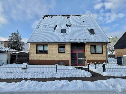 Wohnhaus - 2 Zimmer Terrassenwohnung in Hamburg
