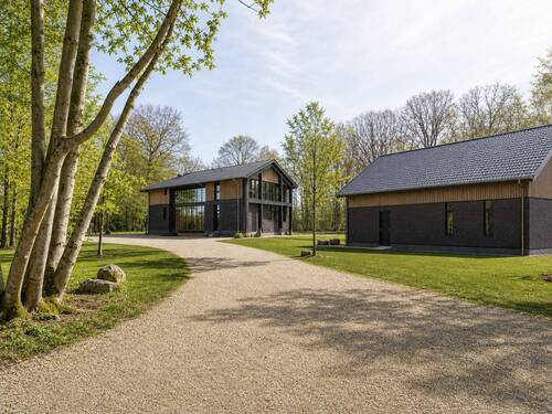 KI generiertes Beispielbild - Abweichungen in der Realität möglich - Einfamilienhaus mit 296,40 m&sup2; in Melle zum Kaufen