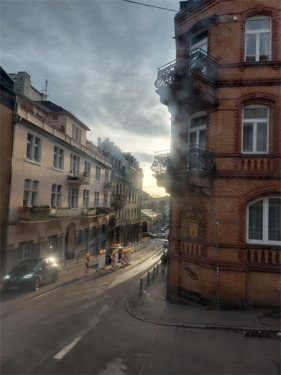 Ausblick - Mehrfamilienhaus, Wohnhaus in Wiesbaden