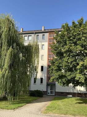 Außenansicht - 2 Zimmer Etagenwohnung zur Miete in Sandersdorf-Brehna