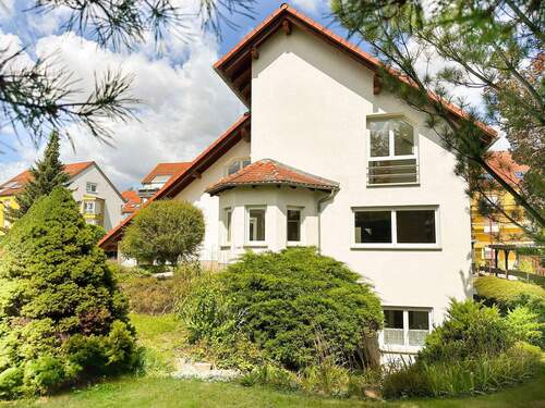 Idyllischer Blick - 5 Zimmer Einfamilienhaus zum Kaufen in Windischleuba