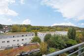 Aussicht Balkon - Etagenwohnung mit 74,00 m² in Karlsruhe / Hohenwettersbach zum Kaufen