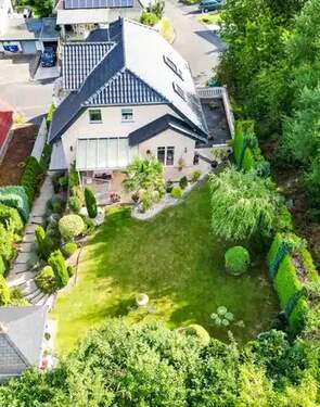 Luftaufnahme Süd - 6 Zimmer Mehrfamilienhaus, Wohnhaus in Wachtberg-Niederbachem