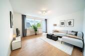 Wohnzimmer - Modernisierte 3-ZKB mit Südbalkon, Aufzug & Garage in ruhiger Lage von Koblenz-Asterstein