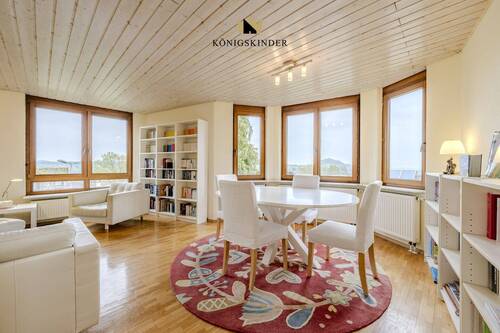Der Mittelpunkt des Hauses – offen gestaltet und mit Blick ins Besondere. - 