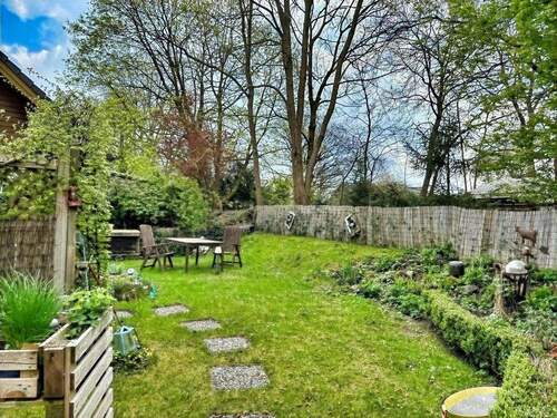 Gartenblick - 5 Zimmer Mehrfamilienhaus, Wohnhaus zum Kaufen in Handeloh