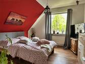 Schlafzimmer Dachgeschoss - Mehrfamilienhaus, Wohnhaus mit 109,00 m&sup2; in Handeloh zum Kaufen