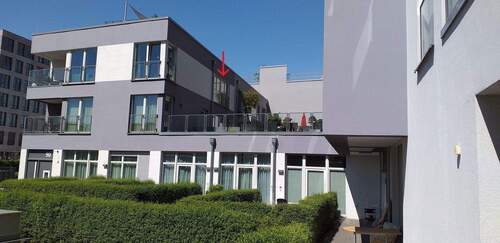 Süd-Ansicht - bezugsfrei - Mitten in Mitte, Wohnungen im Gartenhaus, 2 Zimmer und private Aufdachterrasse