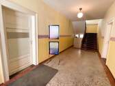 Hausflur - 2 Zimmer Etagenwohnung zur Miete in Bad kissingen