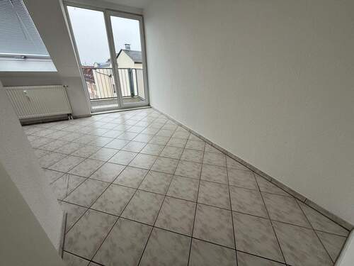 Küche - 3 Zimmer Etagenwohnung zur Miete in Chemnitz