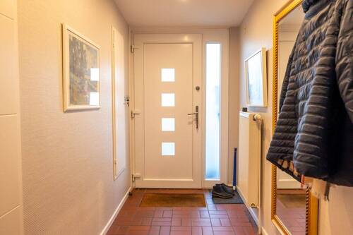 Eingang - 6 Zimmer Einfamilienhaus in Delmenhorst