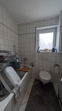 Modernes Badezimmer - 