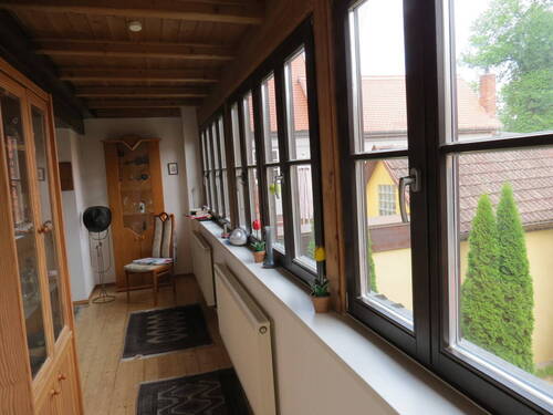 1.OG links Zugang zum Wohn und Essbereich - 