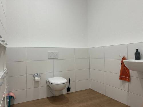 WC - Büro mit 73,30 m&sup2; in Lindlar zur Miete
