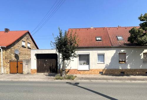 Objektvorderseite - 5 Zimmer Einfamilienhaus zum Kaufen in Zscherndorf