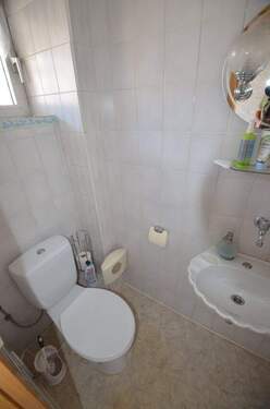 Gäste-WC - Doppelhaushälfte mit 99,30 m² in Baesweiler zum Kaufen