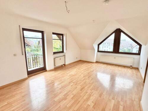 Wohn-/Esszimmer - 2 Zimmer Etagenwohnung in Wachau