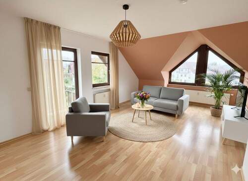 Wohn-/Esszimmer-Einrichtungsbeispiel - Etagenwohnung mit 41,30 m&sup2; in Wachau zum Kaufen