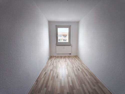 Arbeits- oder Kinderzimmer - 