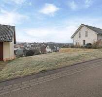 Bezahlbares Baugrundstück mit Aussicht - Straubenhardt / Ottenhausen