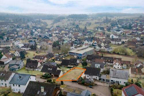 Blick über das Grundstück - 