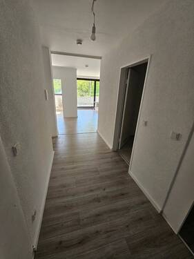 Flur (2) - 