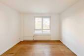Zimmer 2 - 