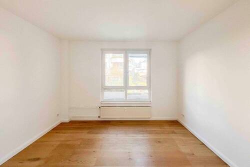 Zimmer 2 - 