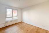 Zimmer 2 - 