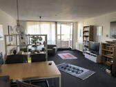 Wohnzimmer - 2 Zimmer Etagenwohnung in Frankfurt - Griesheim
