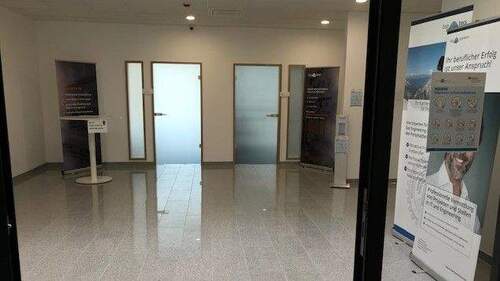 Eingangsbereich - Büro zur Miete in Neutraubling