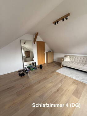 Schlafzimmer 4 (DG) - 