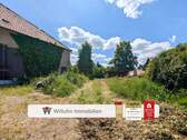 Blick über das Grundstück - Beste Lage: Bauland in Zwenkau!