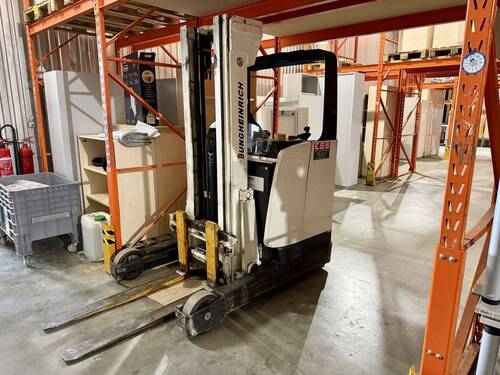 Bild 3 - Halle in Hallstadt