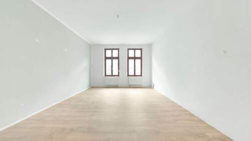 Wohnzimmer - 3 Zimmer Etagenwohnung in Magdeburg