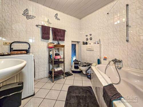 Badezimmer Anbau DG - 