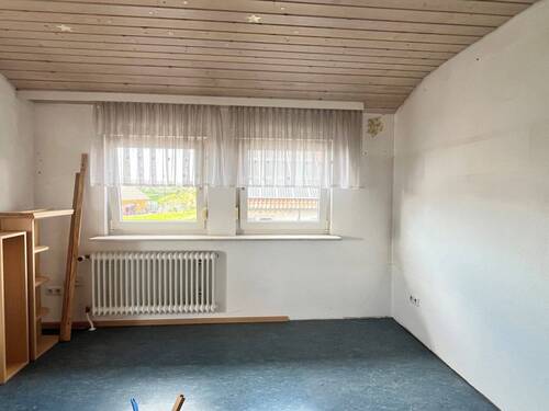 Kinderzimmer im DG - 