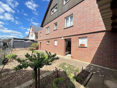 Garten hinter dem Haus - 