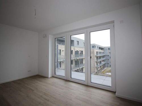 Schlafzimmer mit Balkon - 
