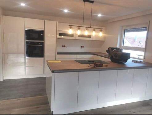 Hochwertige Einbauküche - Etagenwohnung mit 130,00 m&sup2; in Lauda-Königshofen zum Kaufen