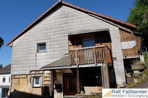 www.fassbender-immobilien.de - Wellen, Handwerkerhaus mit kleinem Garten u. Garage.