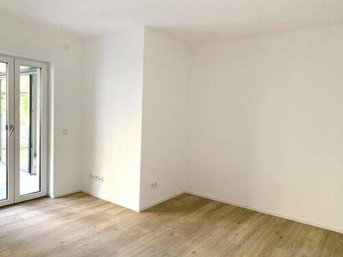 Zimmer 2 - 