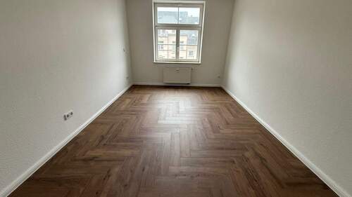 Zimmer1 - Etagenwohnung mit 63,00 m² in Chemnitz zur Miete